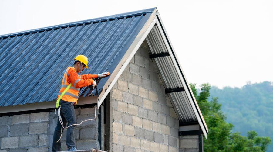 Professional Flat Roofing Installation in Wynot, NE